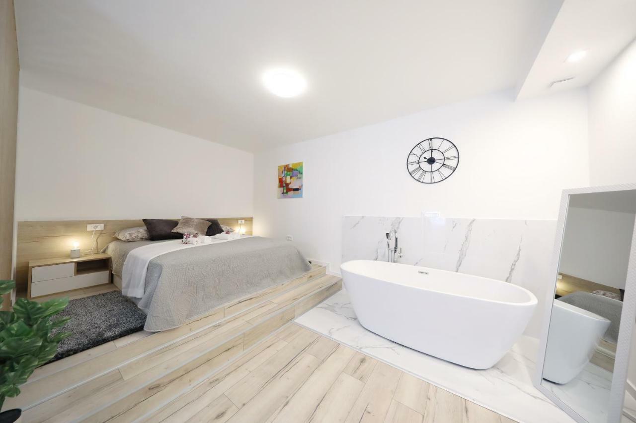 Sens Apartments Zadar Exteriör bild